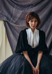Aimee-Joyce-collaboration-with-Deni-Kiro-Stylist-from-London