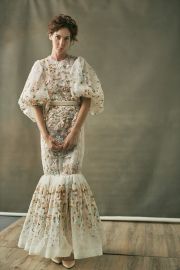 Bespoke-Fashion-Designer-and-Personal-Stylist-from-London